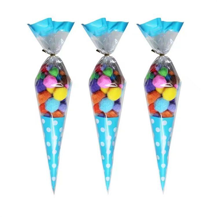 Plastic Clear Triangle Treat Bags